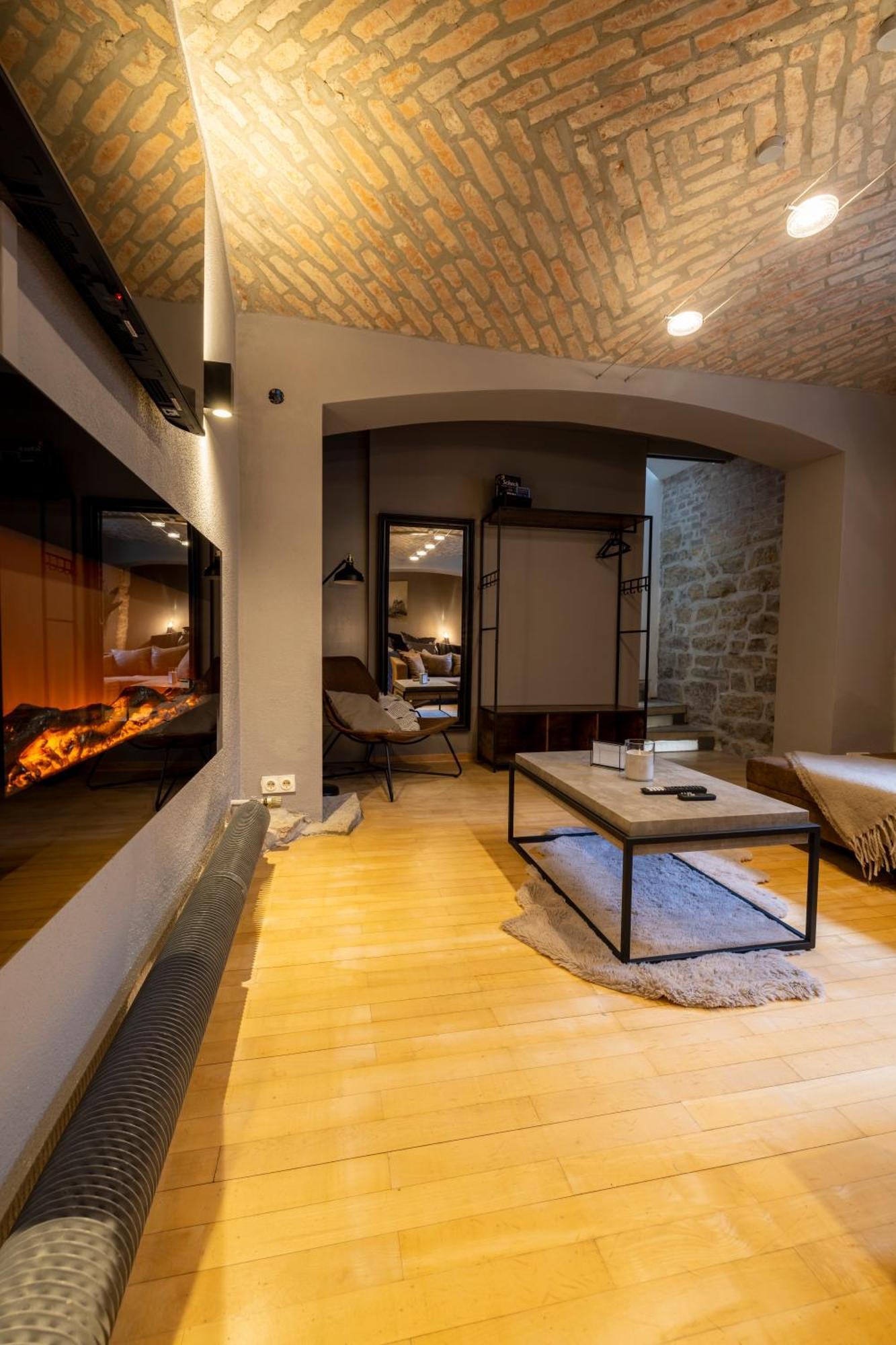Maisonette Rustic Altstadt Zentral-Wlan-Parkplatz แอร์ฟวร์ท ภายนอก รูปภาพ